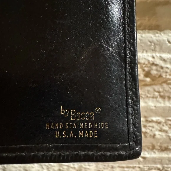 Bosca Italian leather snap wallet clutch sleek and beautiful - Picture 6 of 11